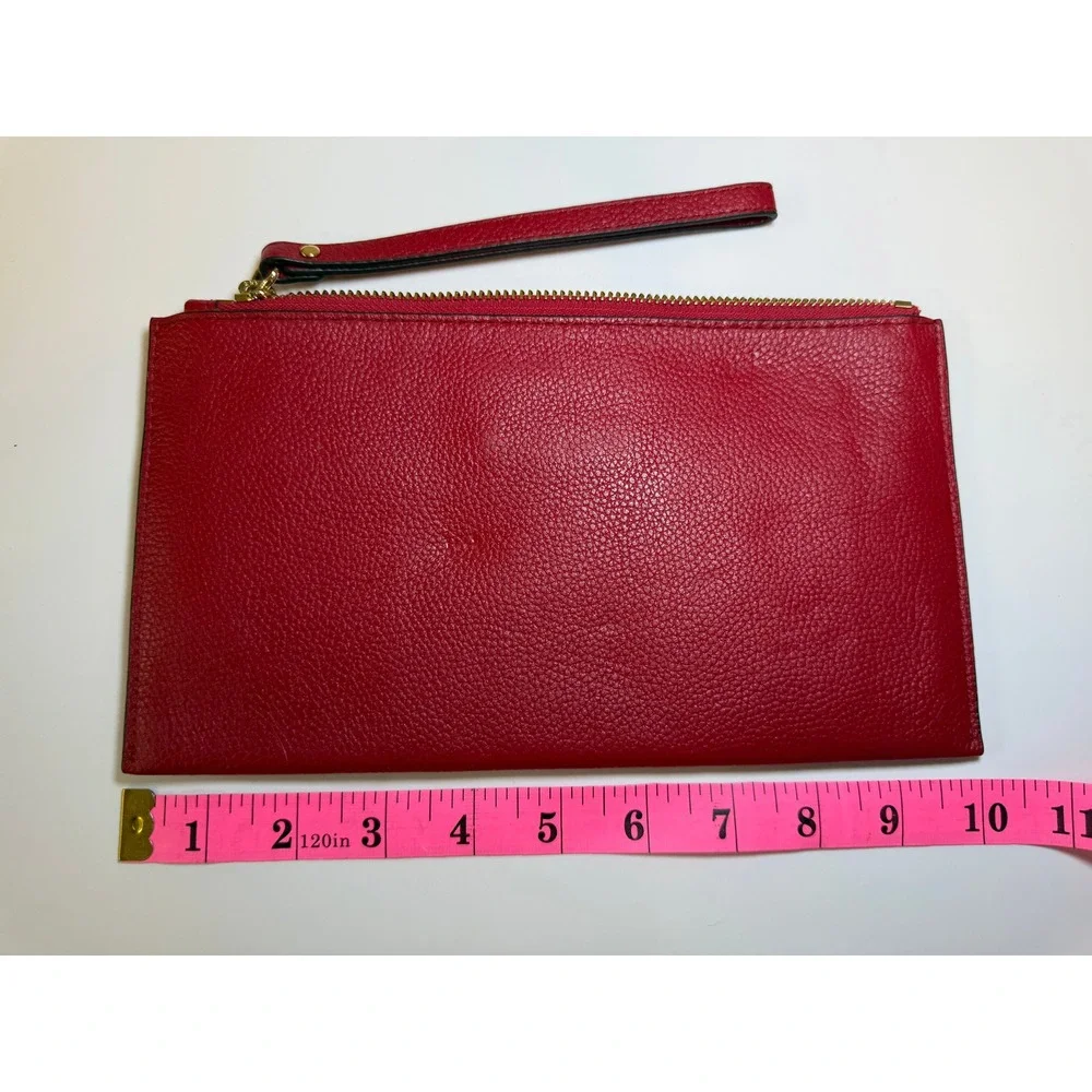 Michael Kors Jet Set Large Women Leather Top Zip Clutch Wristlet Wallet in‎ Red